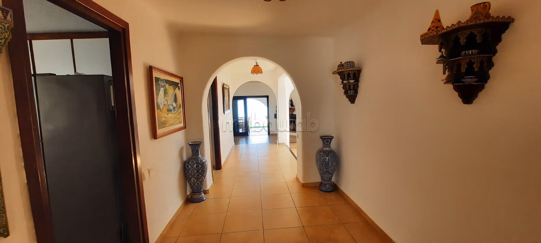 فيلات و منازل فاخرة للكراء بالمضيق. المساحة 500 م². مفروشة. 