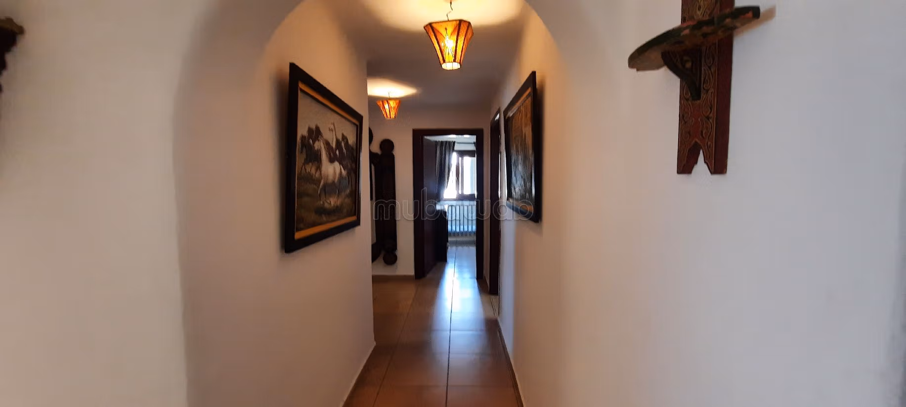 فيلات و منازل فاخرة للكراء بالمضيق. المساحة 500 م². مفروشة. 