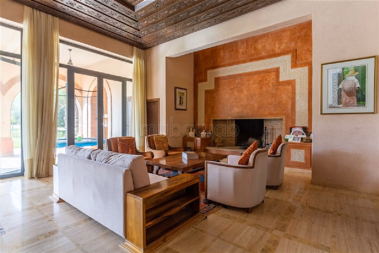 فيلا، شرفة، مسبح