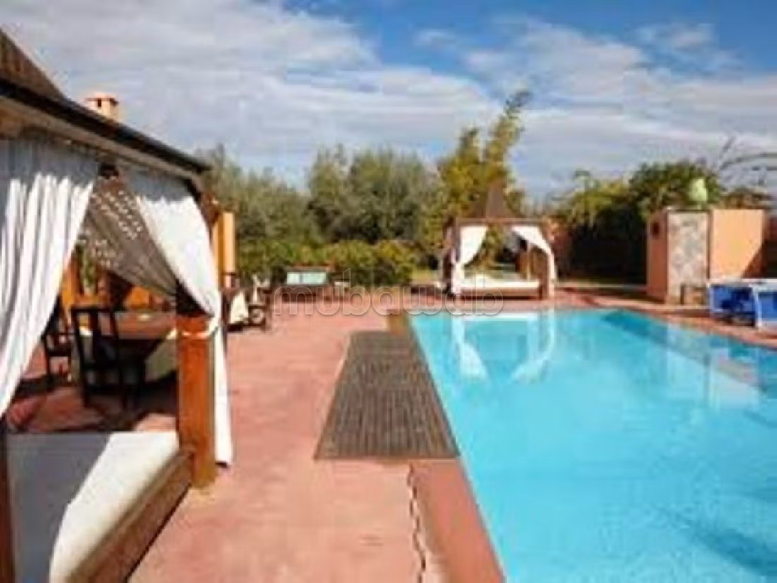Hotel a vendre