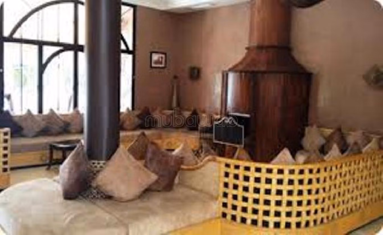 Hotel a vendre