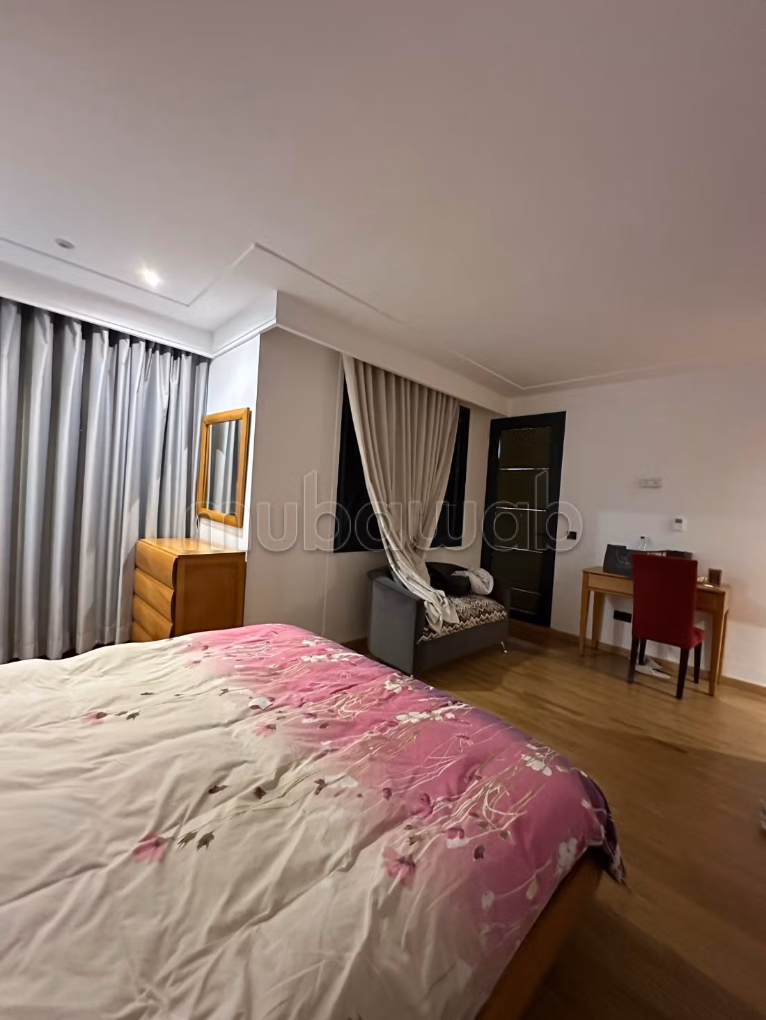 Duplex a Louer de 250 m a Palmeraie Bouskoura