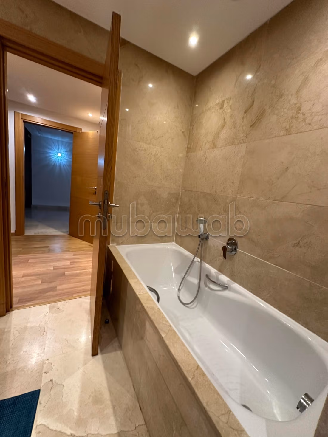 Duplex a Louer de 250 m a Palmeraie Bouskoura