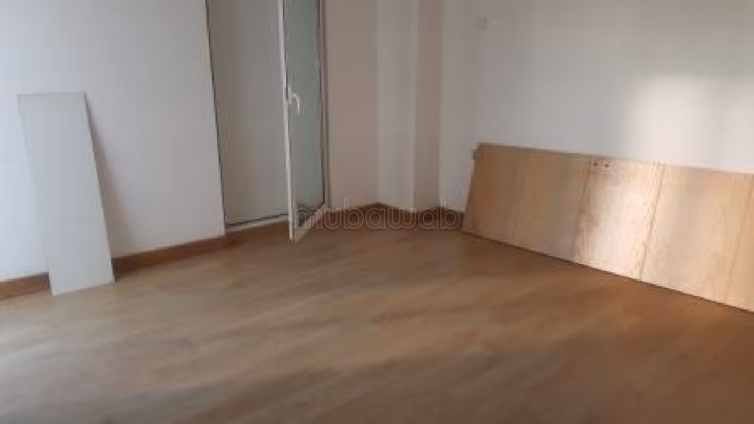 فيلا مساحتها 538م²، مطبخ مجهز، شرفة، 10 غرف، بوسكورة