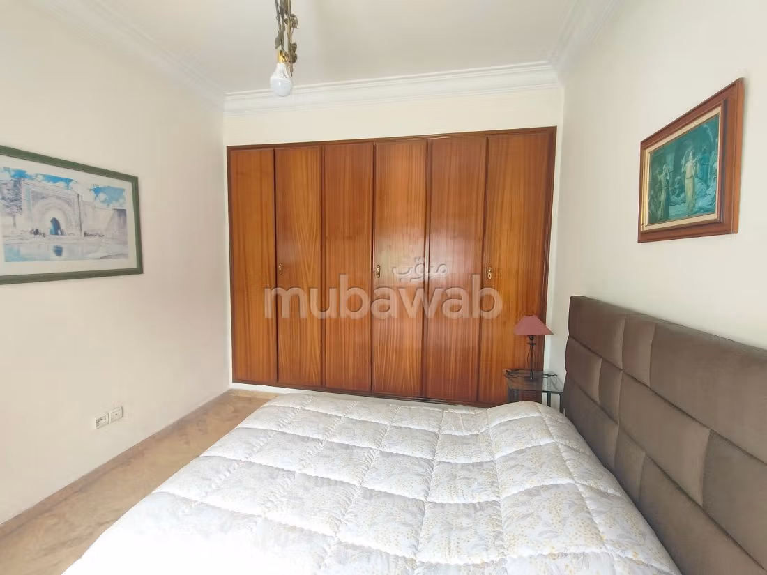 Rent this apartment. Area of 40 m². New furniture. 