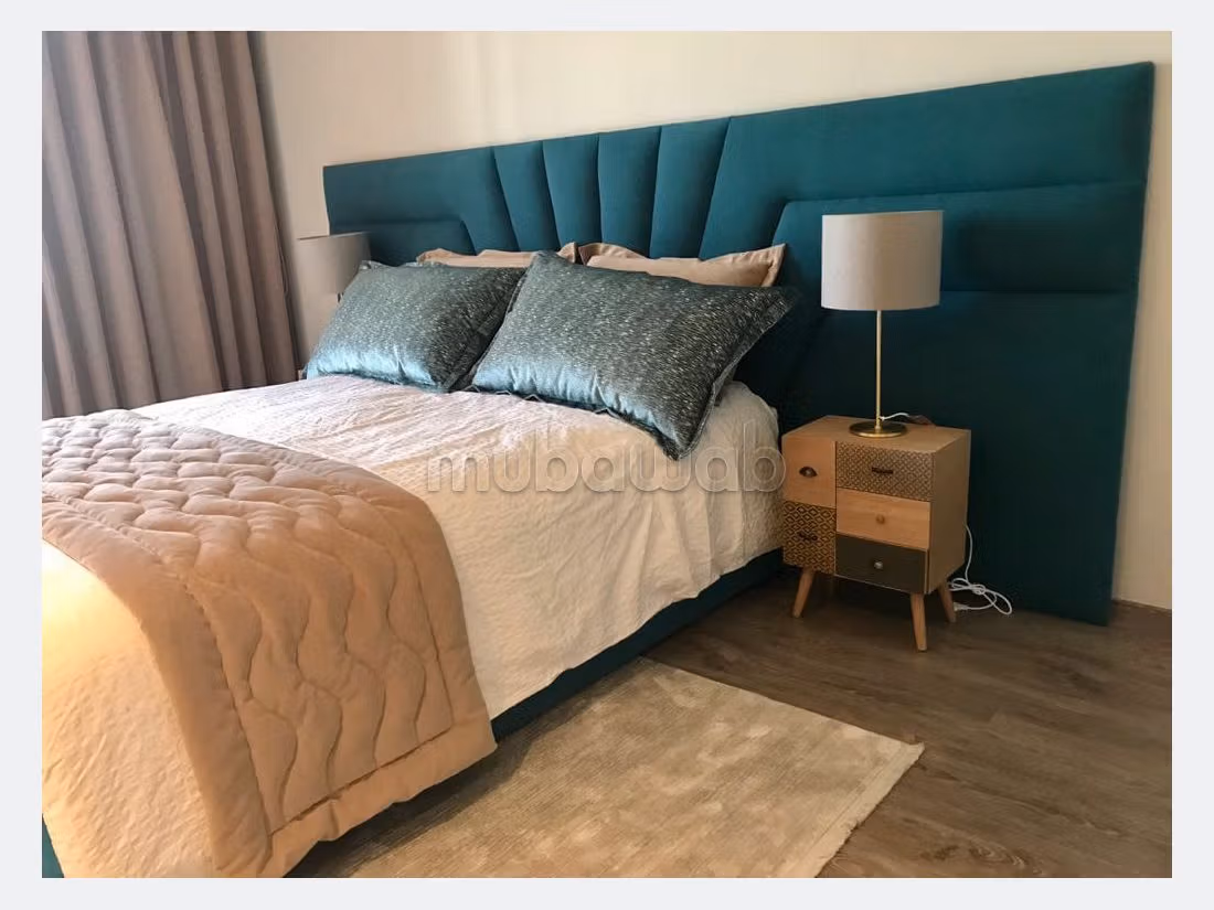 Nu te huur: appartementen in Ain Diab. Oppervlakte 240 m². Volledig gemeubileerd. 