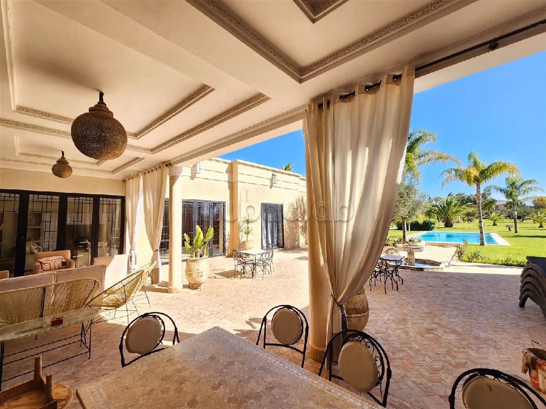 HAUT standing/ maison d'HOTES possible & PAS CHERE