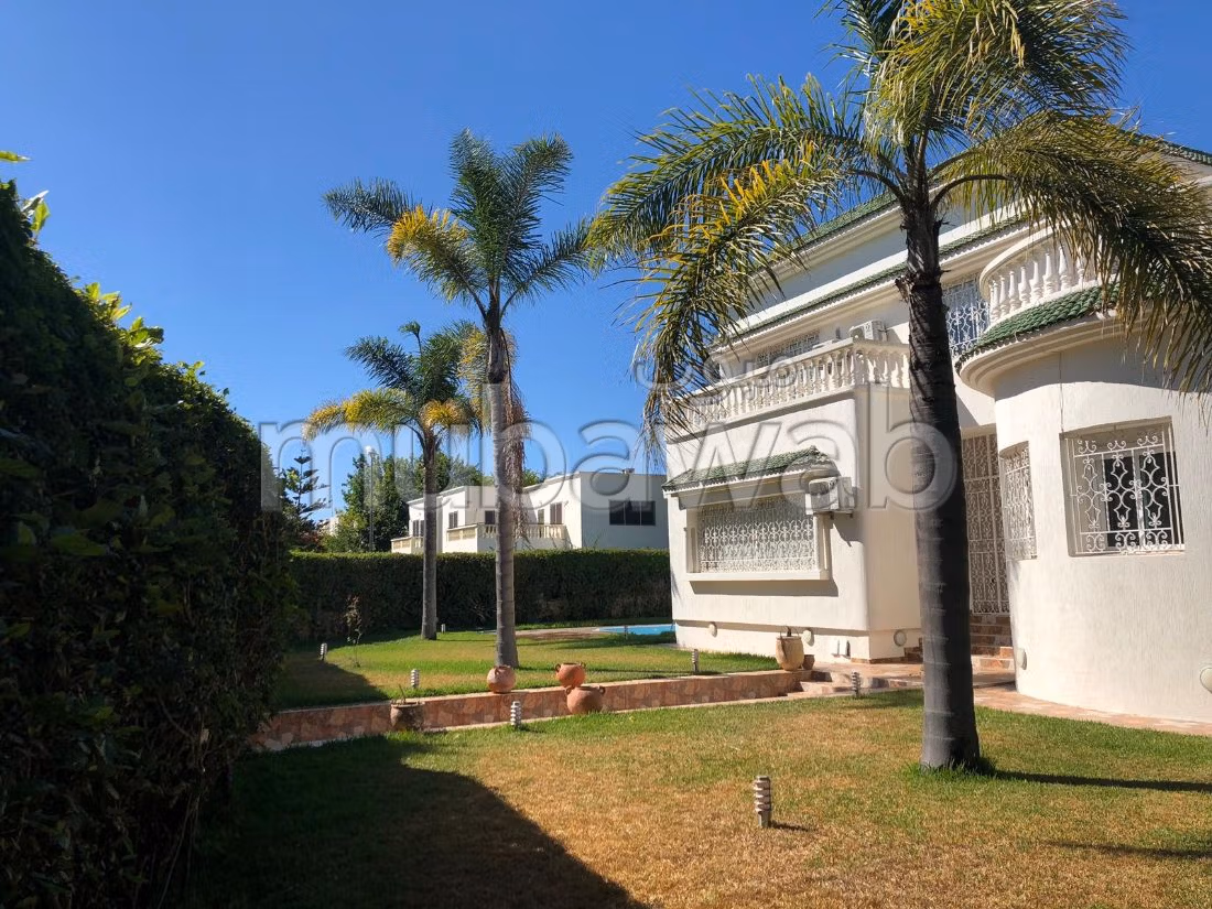 Villa a louer a hay reyad rabat