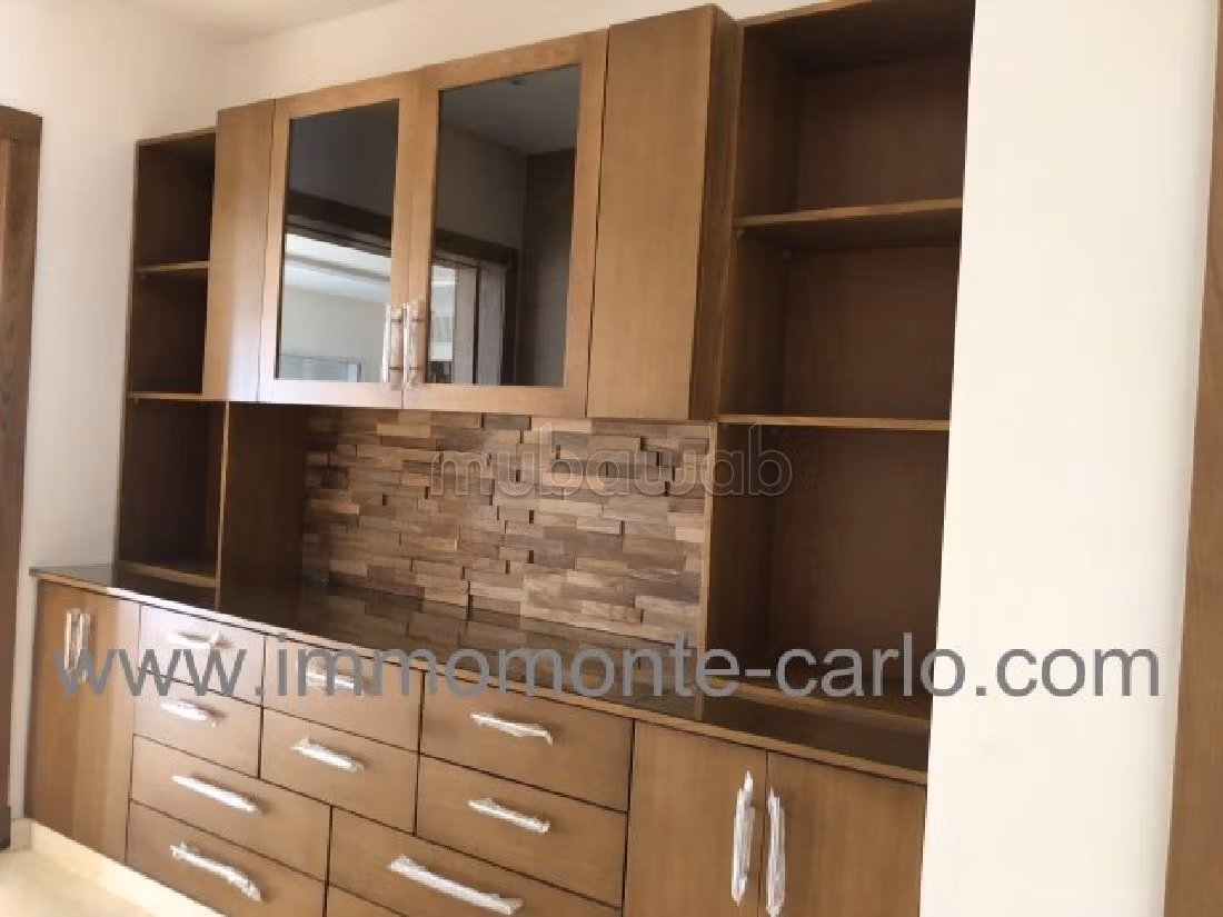 Très belle villa haut standing avec piscine