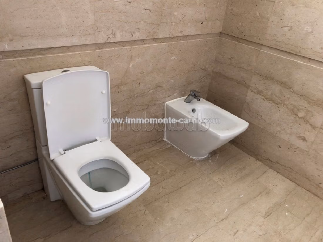 Location Villa très haut standing à Souissi