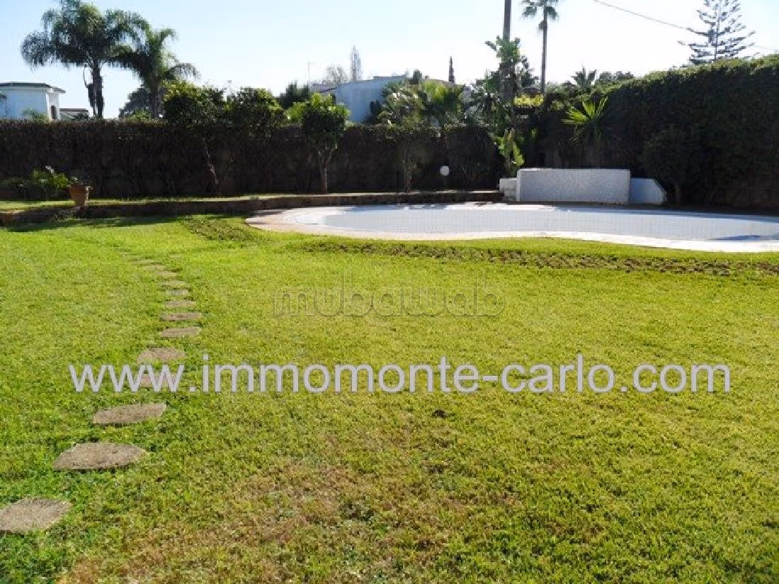 Location Villa avec piscine à Soussi RABAT