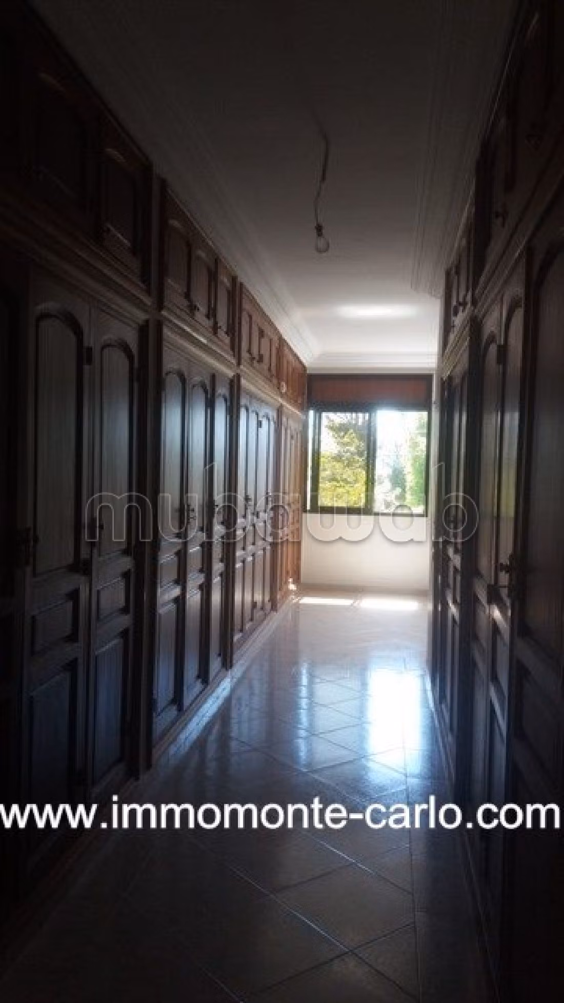 Villa's en luxe woningen huren in Souissi. 5 Kamers. Terras en garage. 