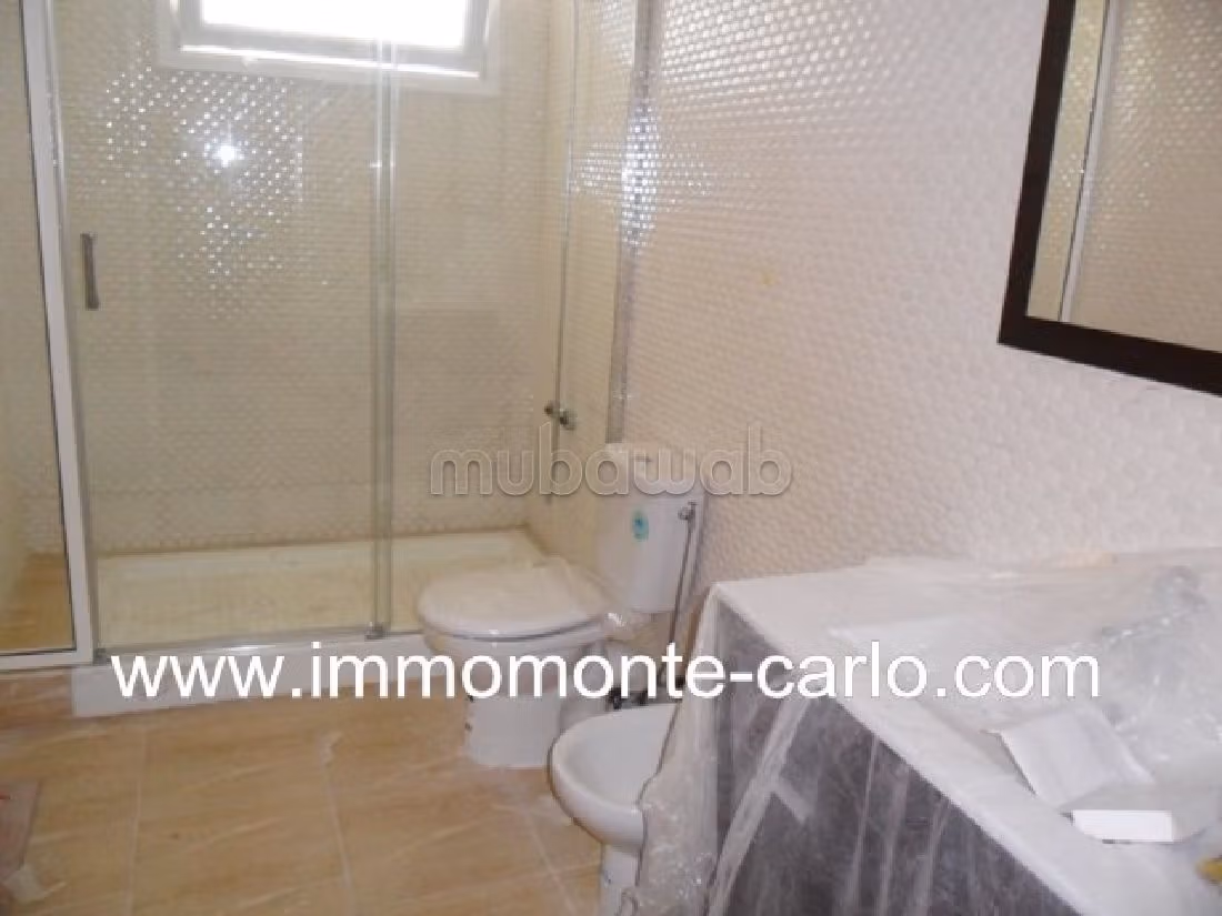 Superbe villa vide à louer à Souissi Rabat