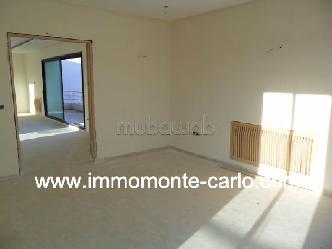 Villa neuve haut standing à louer au quartier Sou