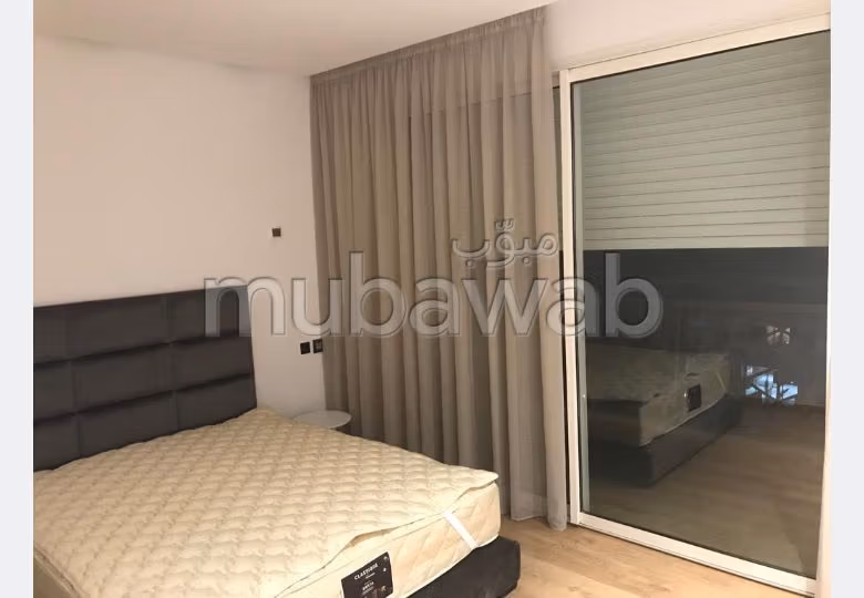 شقة جميلة للكراء ب الحي المالي للدار البيضاء. 3 قطع رائعة. مفروشة. 