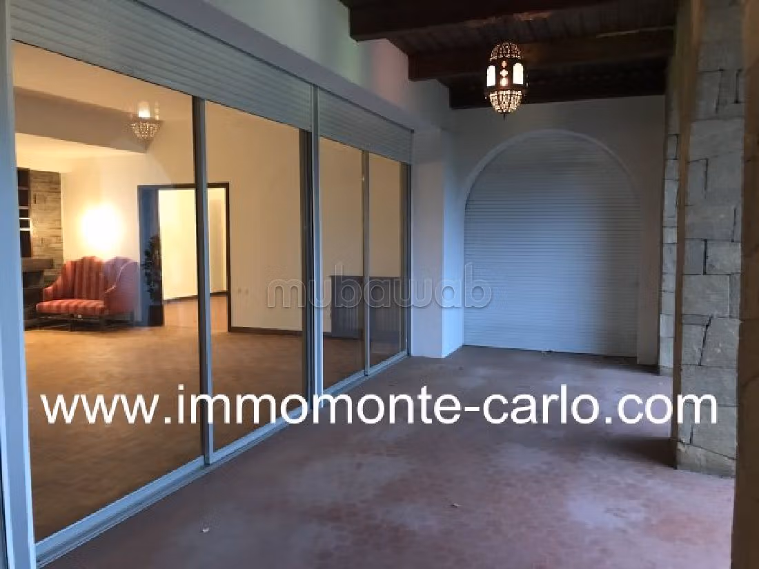 Superbe villa avec piscine à louer au quartier So