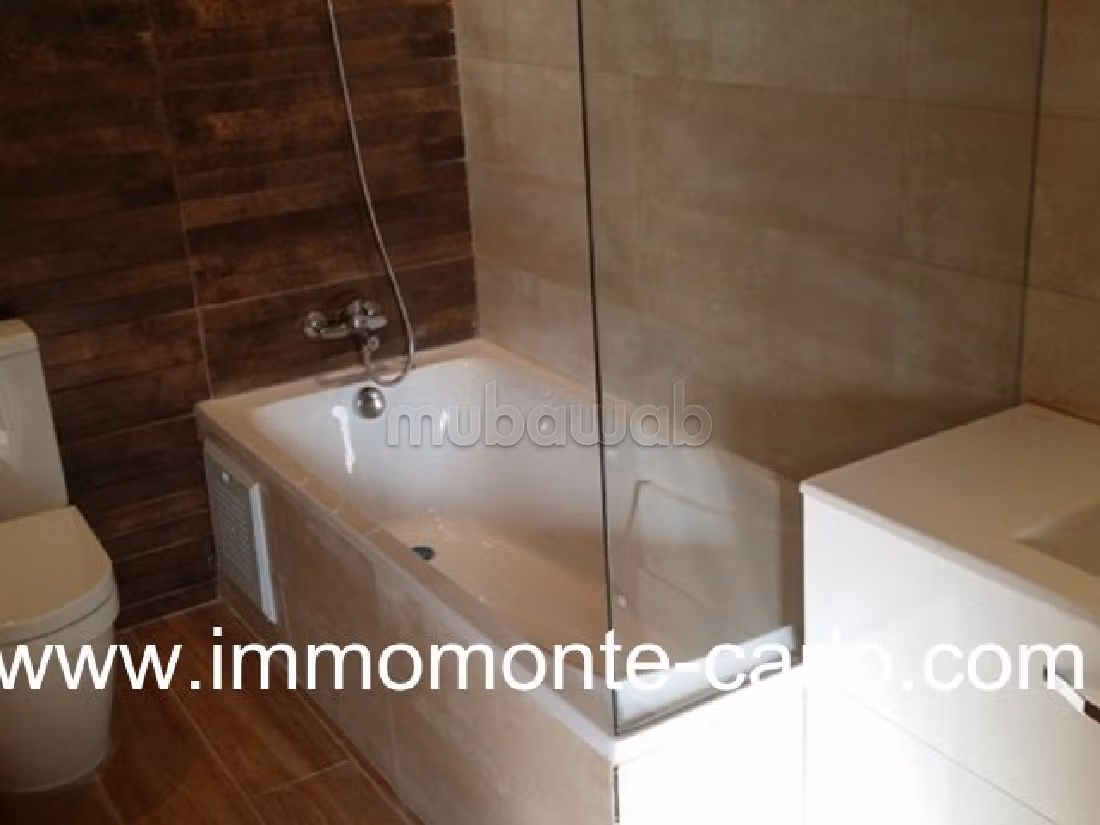 Villa haut standing neuve avec piscine et chauffag