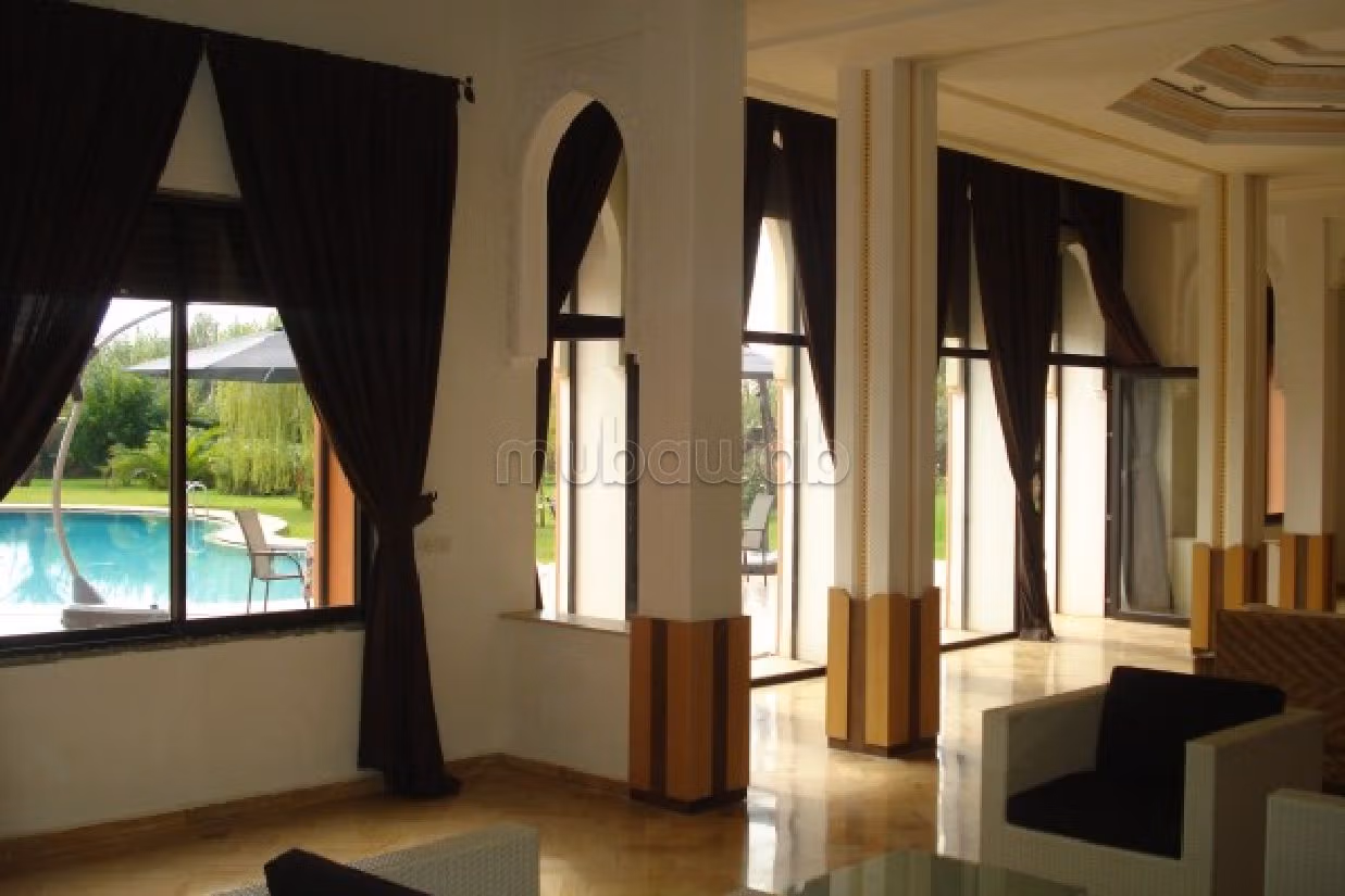 Luxury Villa for sale in Route de Ouarzazate. 7 rooms. Carpark, Balcony