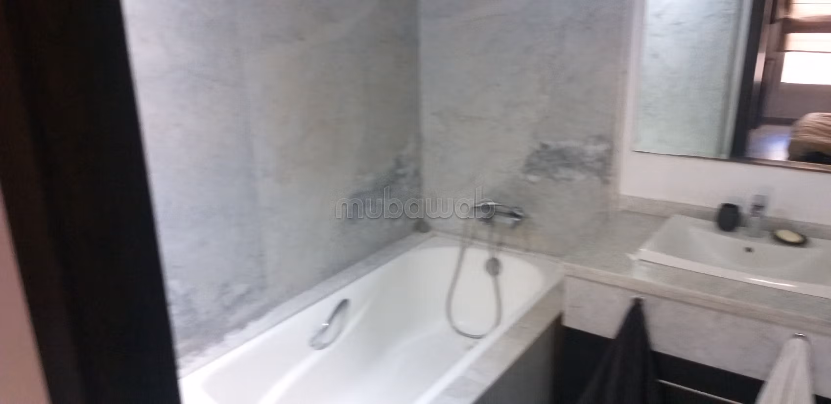 Lovely apartment for rent in Champ de course. 3 rooms. Attic. 