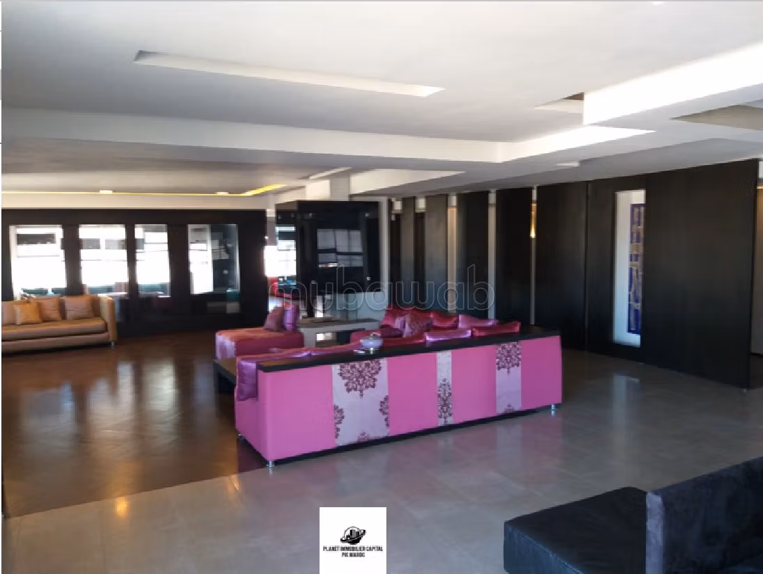 Suntuosa villa en alquiler en Centre. Superficie 540 m². Amueblada. 