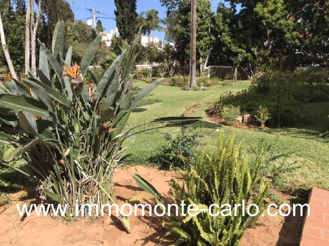 Villa à louer à Rabat Souissi