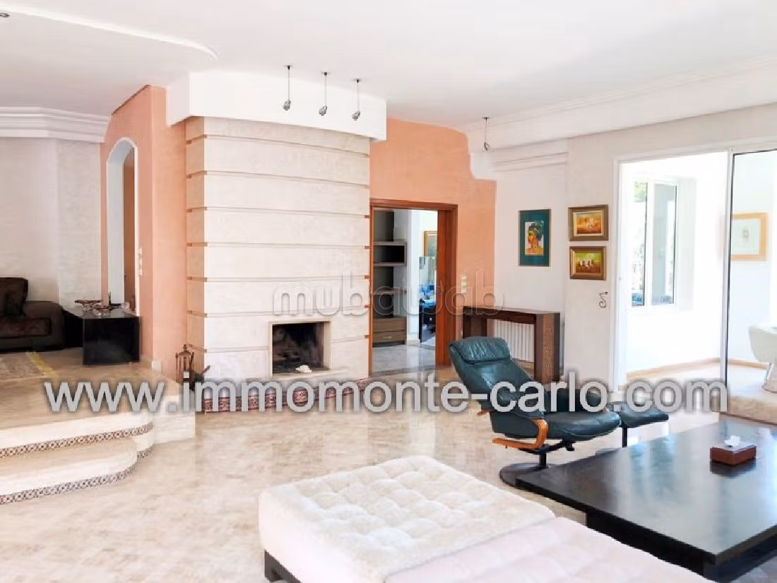 Magnífica villa en alquiler en Souissi. 5 Sala. Residencia con piscina, aire condicionado integrado. 