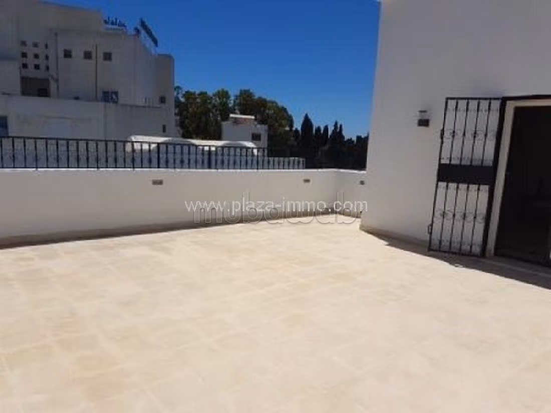Luxury Villa for sale in Hammamet. 5 Hall. Residence with swimming pool, Air conditioning. 