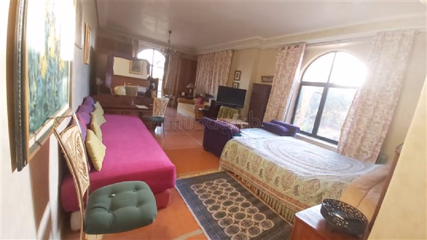2.5 HA/ conçu PALAIS hotes/ COUP de FUSIL