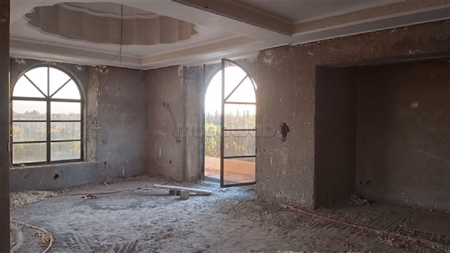 2.5 HA/ conçu PALAIS hotes/ COUP de FUSIL