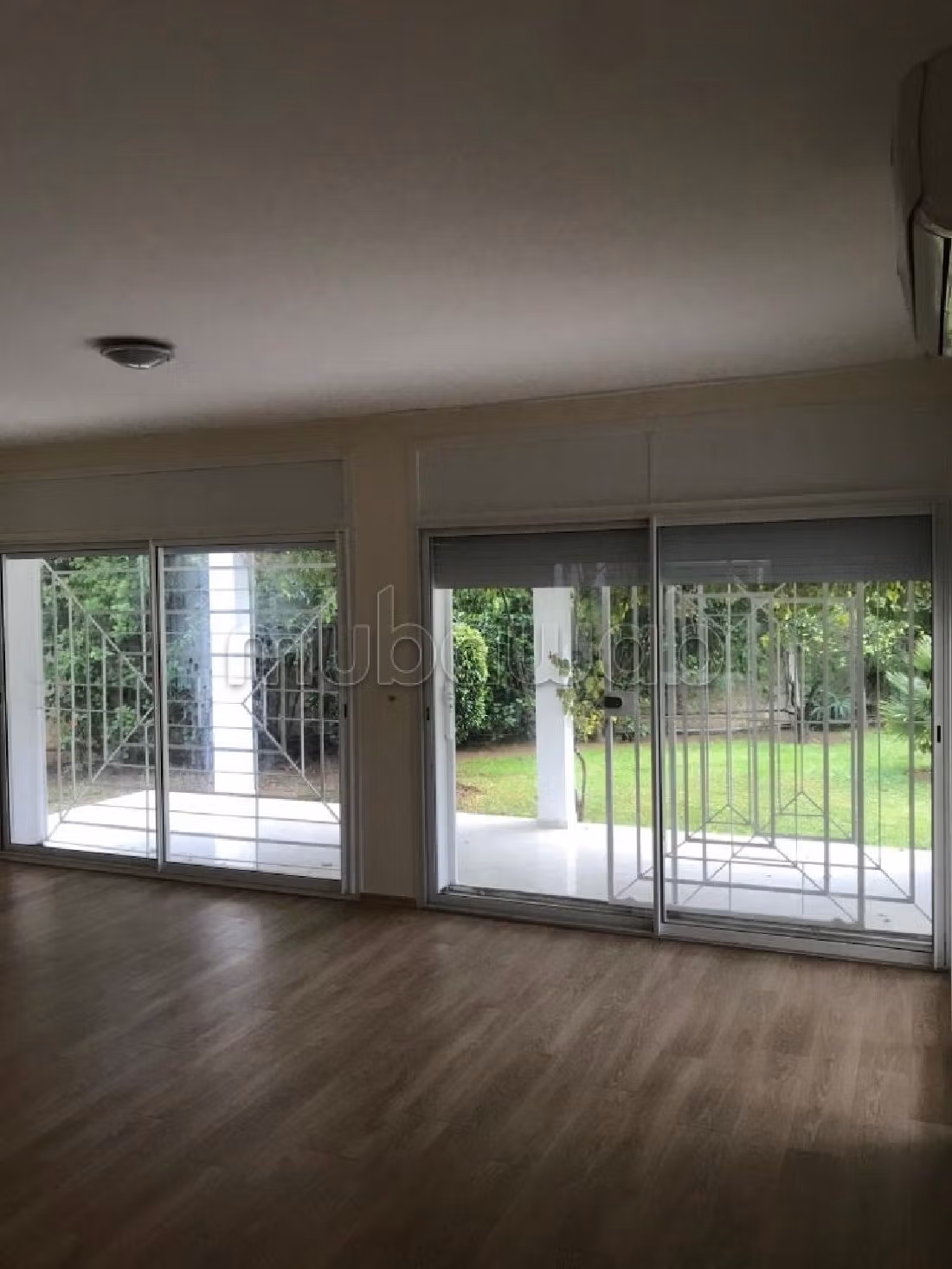 Villa plein pied a louer a souissi