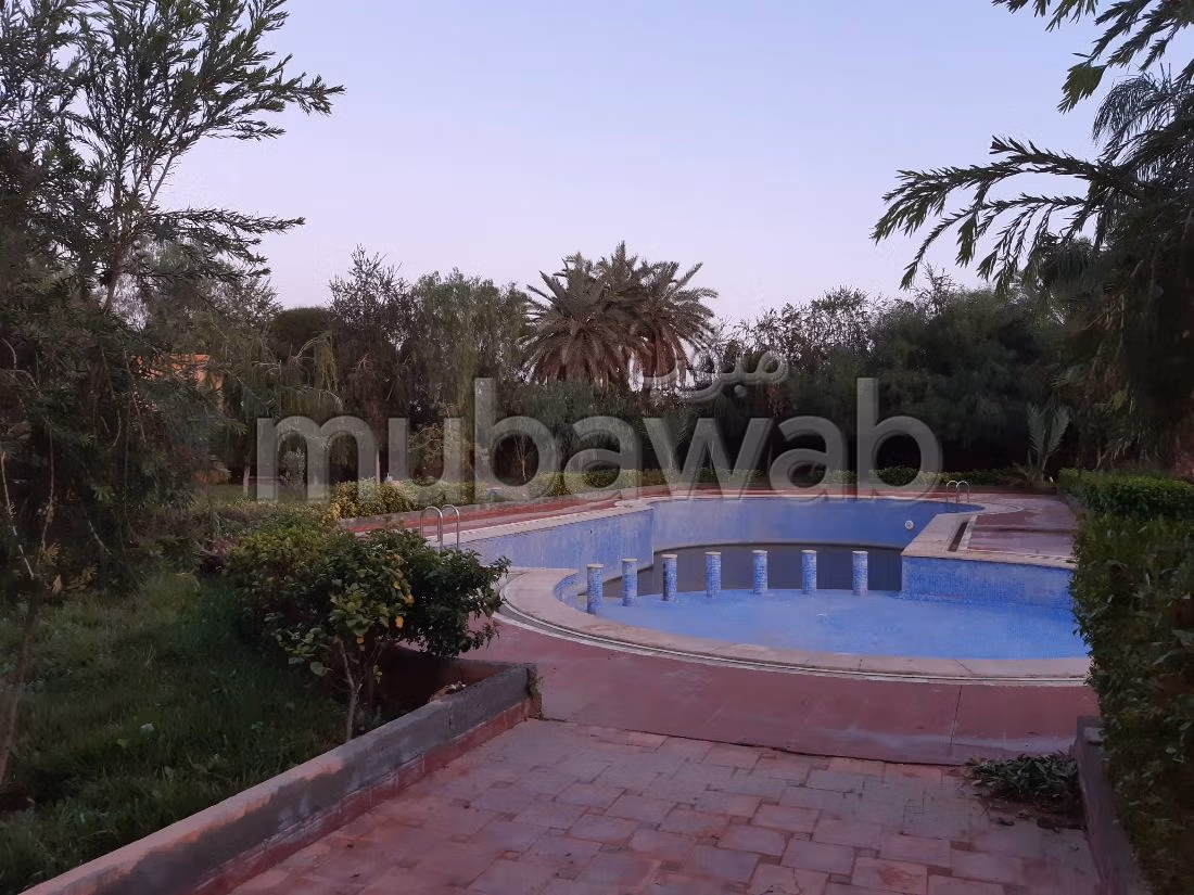 Villa à Vendre 8434 m² à La Palmeraie Marrakech