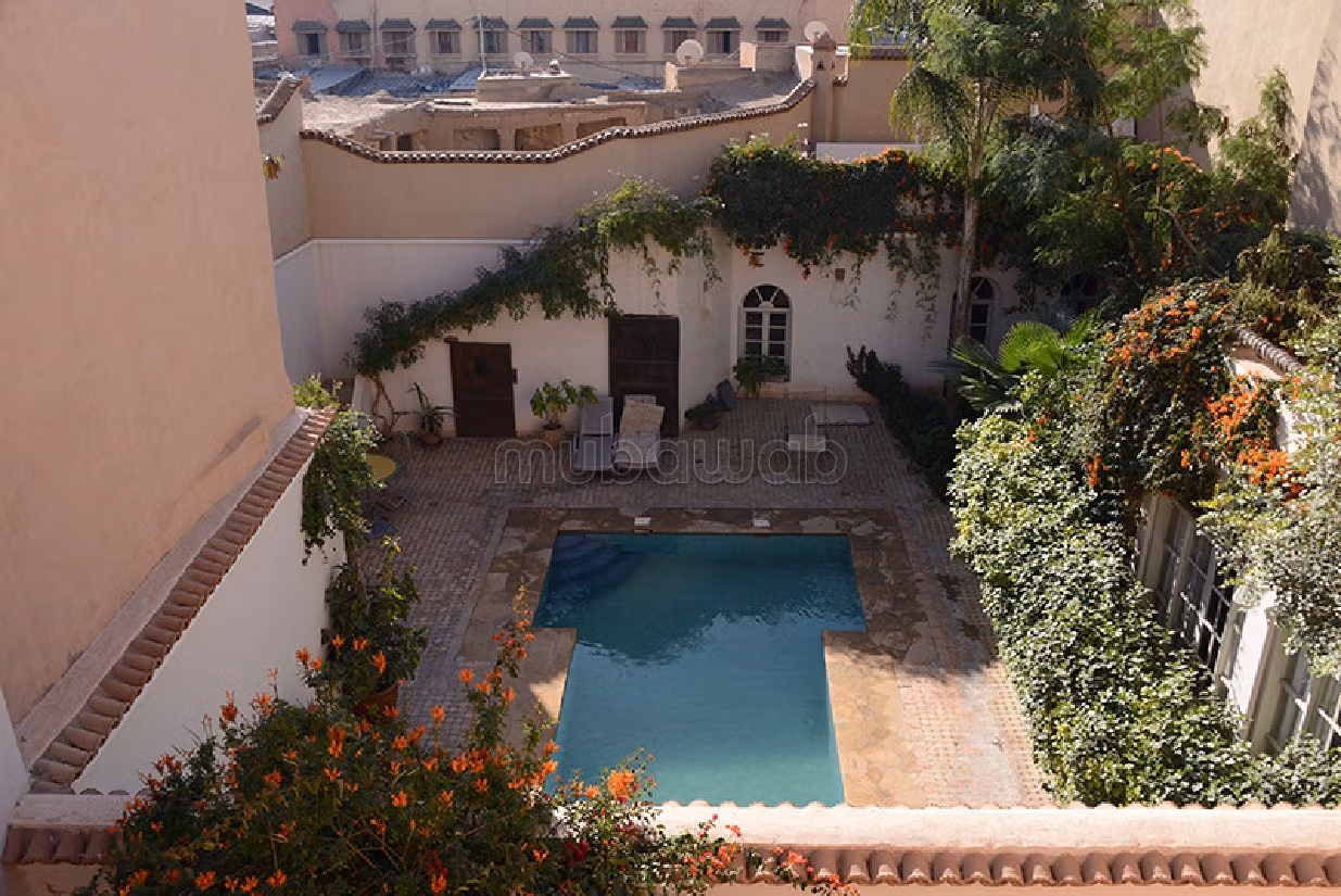 Meraviglioso riad in vendita a Assarag. 11 locali. Giardino, terrazzo. 