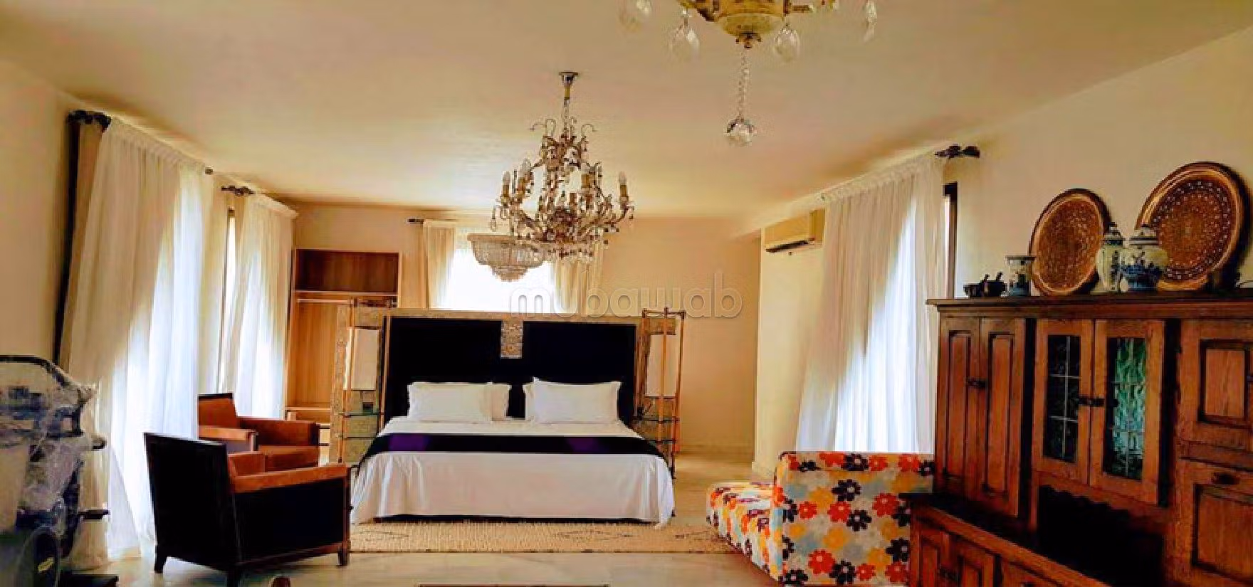 Villa 12 suites avec autorisation d'exploitation