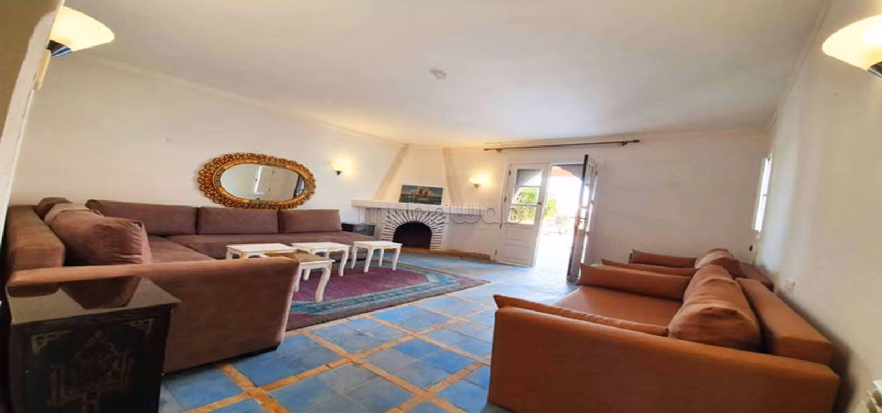 Villa 12 suites avec autorisation d'exploitation