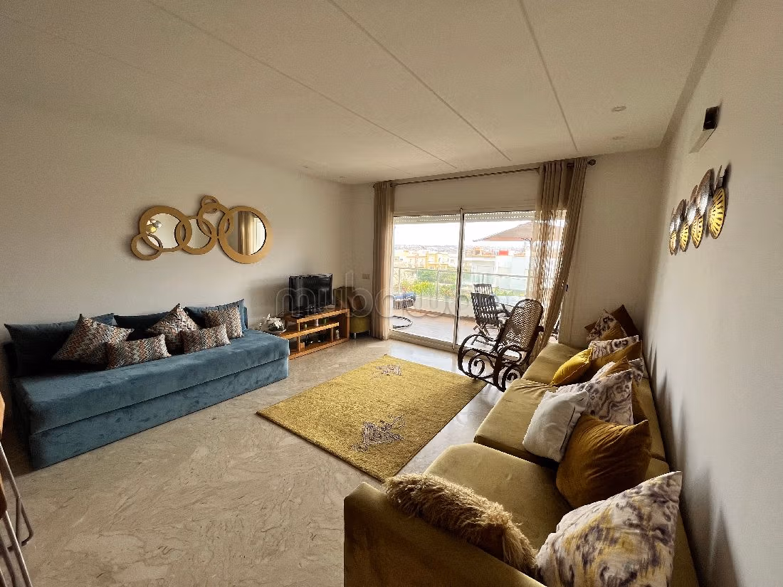 Alquila este piso. Superficie de 78 m². Completamente amueblado. 