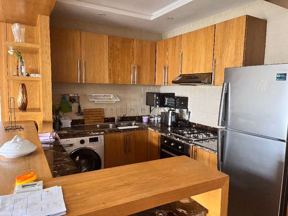 Alquila este piso. Superficie de 78 m². Completamente amueblado. 