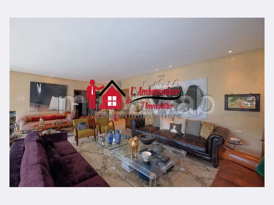 Villa Plain Pied Moderne de 855 m2 à Californie