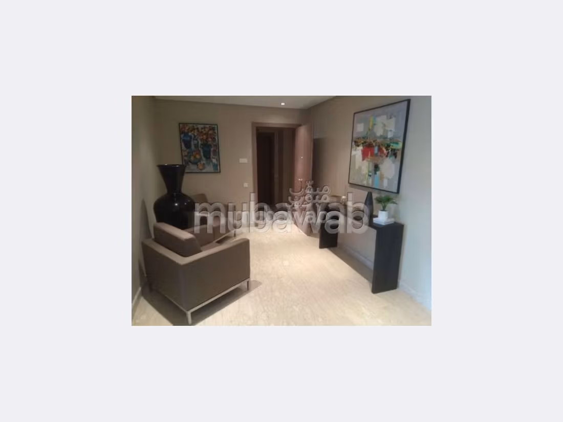 Piso en alquiler. 4 Estudio. Bodega, gran terraza. 