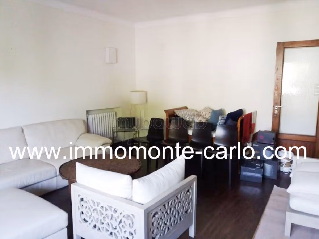 Suntuosa villa en alquiler en Souissi. 5 dormitorios. Vista al mar, puerta de seguridad