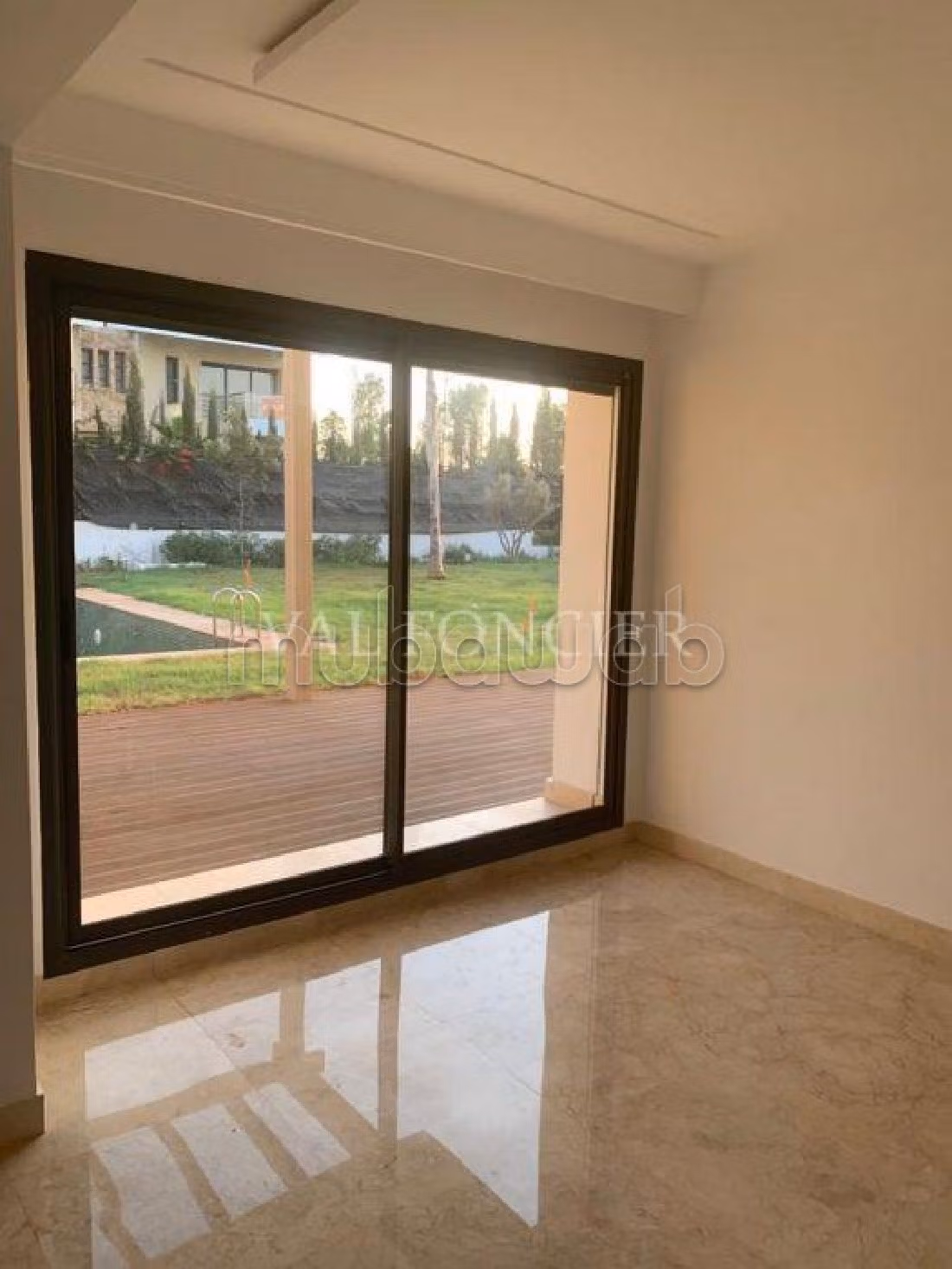 Top appartement Rez de jardin 720m2 en location à la ville verte Bouskoura