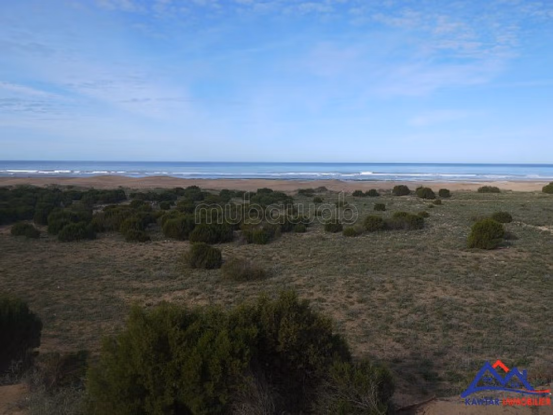 Te koop: villa's en luxe woningen in Route de Safi. 3 Kamers. Gezellige open haard. 