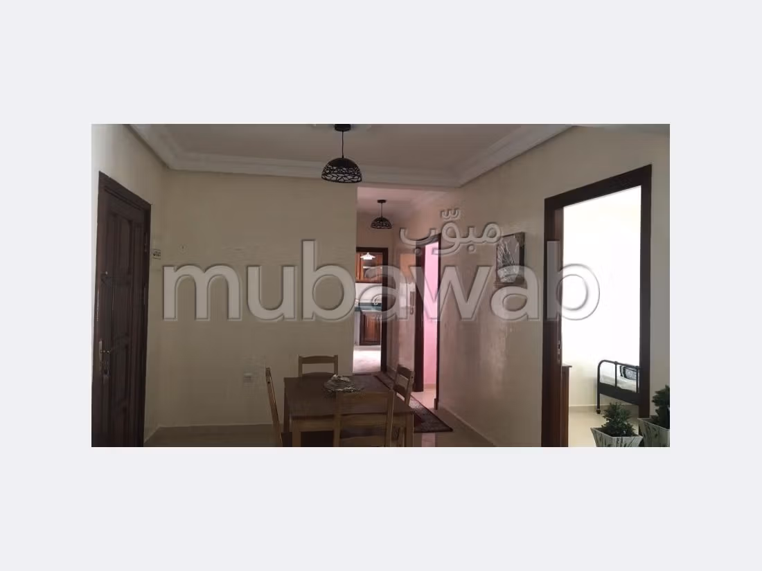 شقة للبيع بوسط المدينة. المساحة 80 م². مع المرآب والمصعد