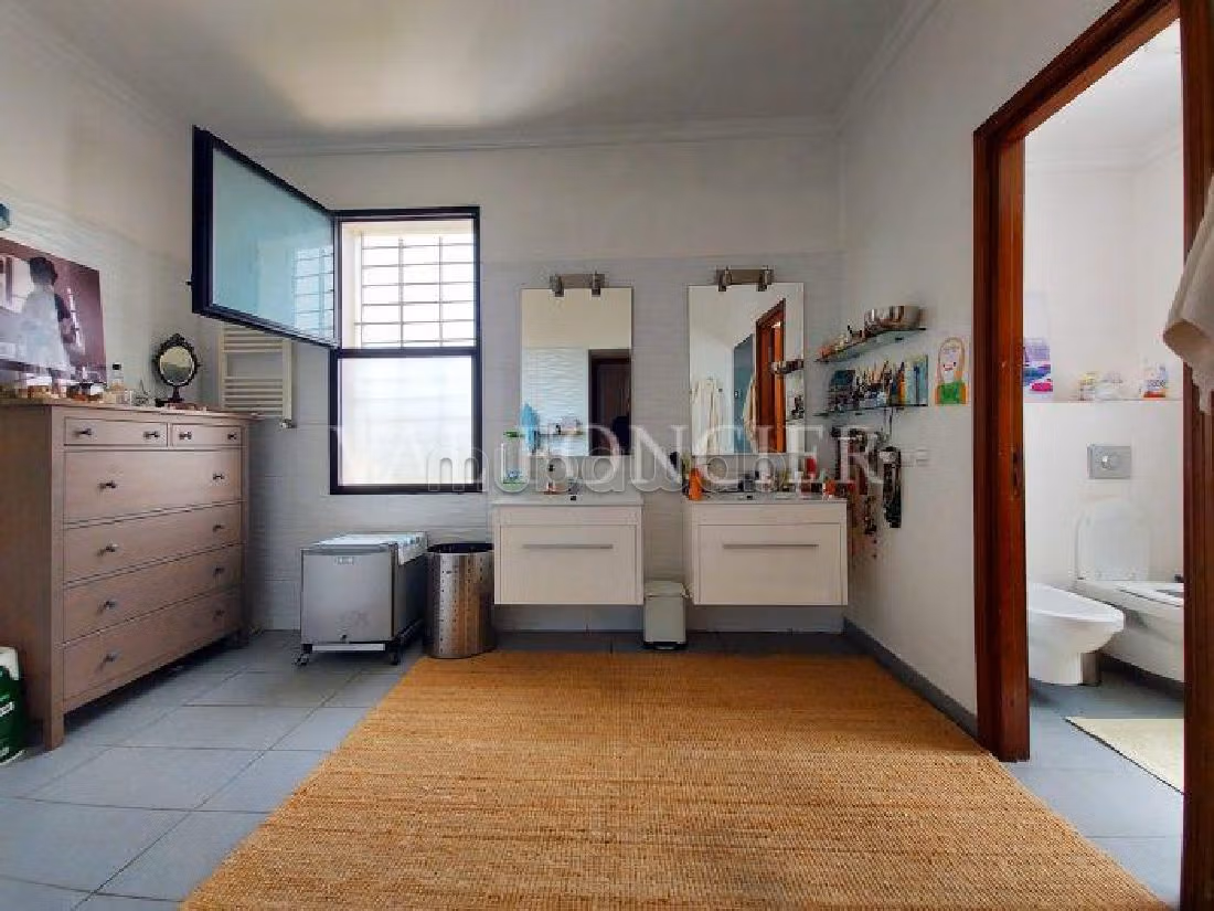 Très belle villa 1000m2 avec piscine en location à Anfa, Casablanca