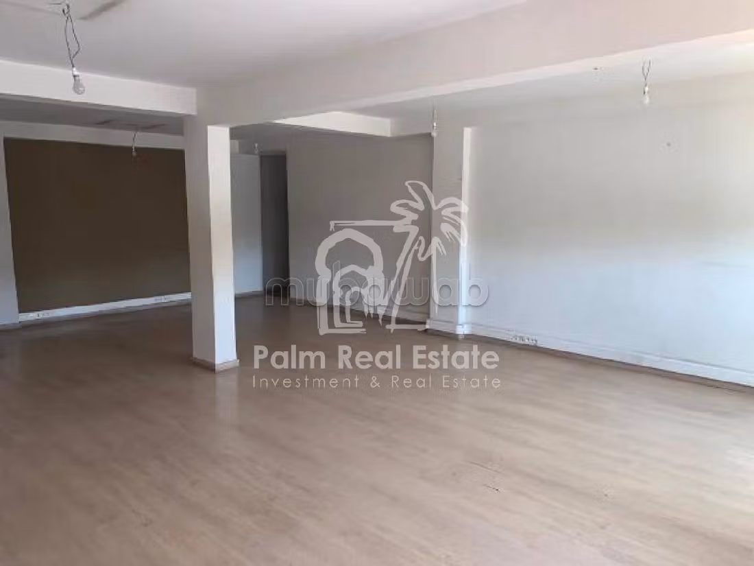 Offices for rent. Dimension 75 m².