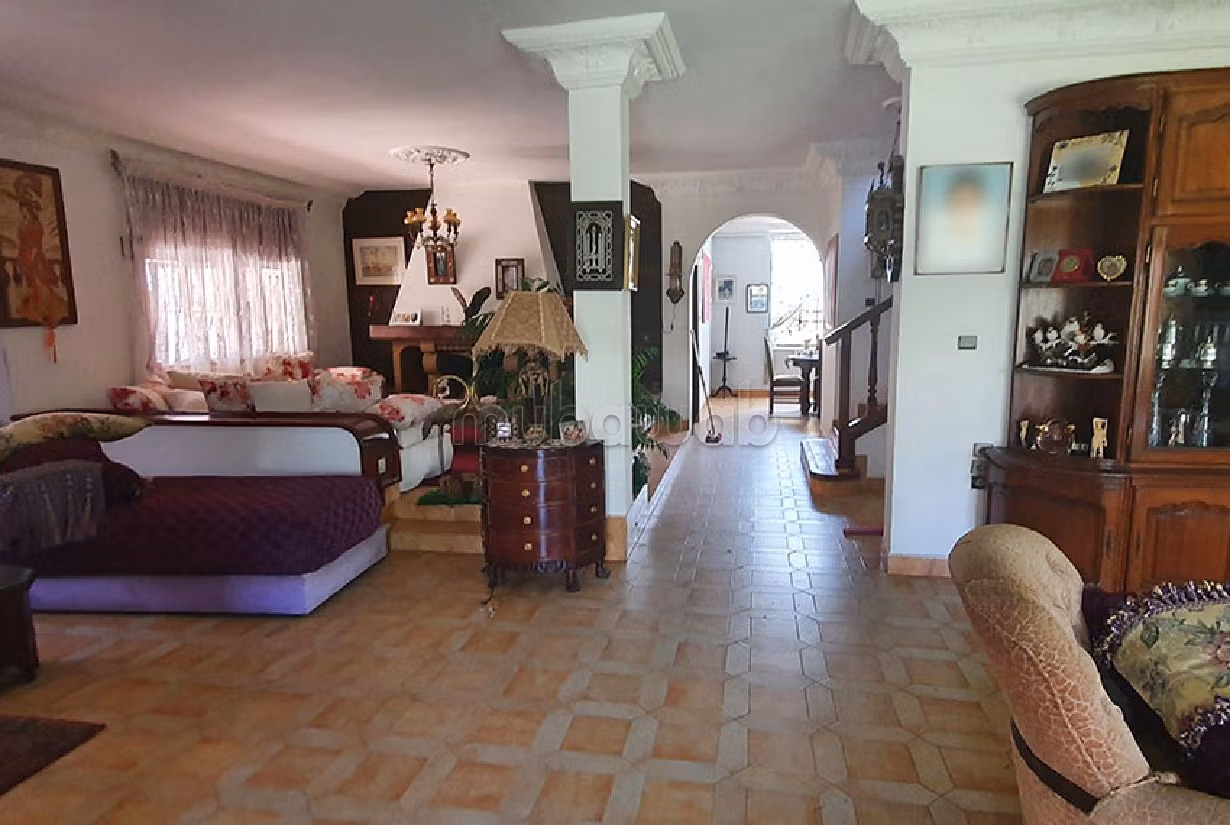 Luxury home for sale in Bir Rami Est. 6 Studio. Beautiful terrace and garden.