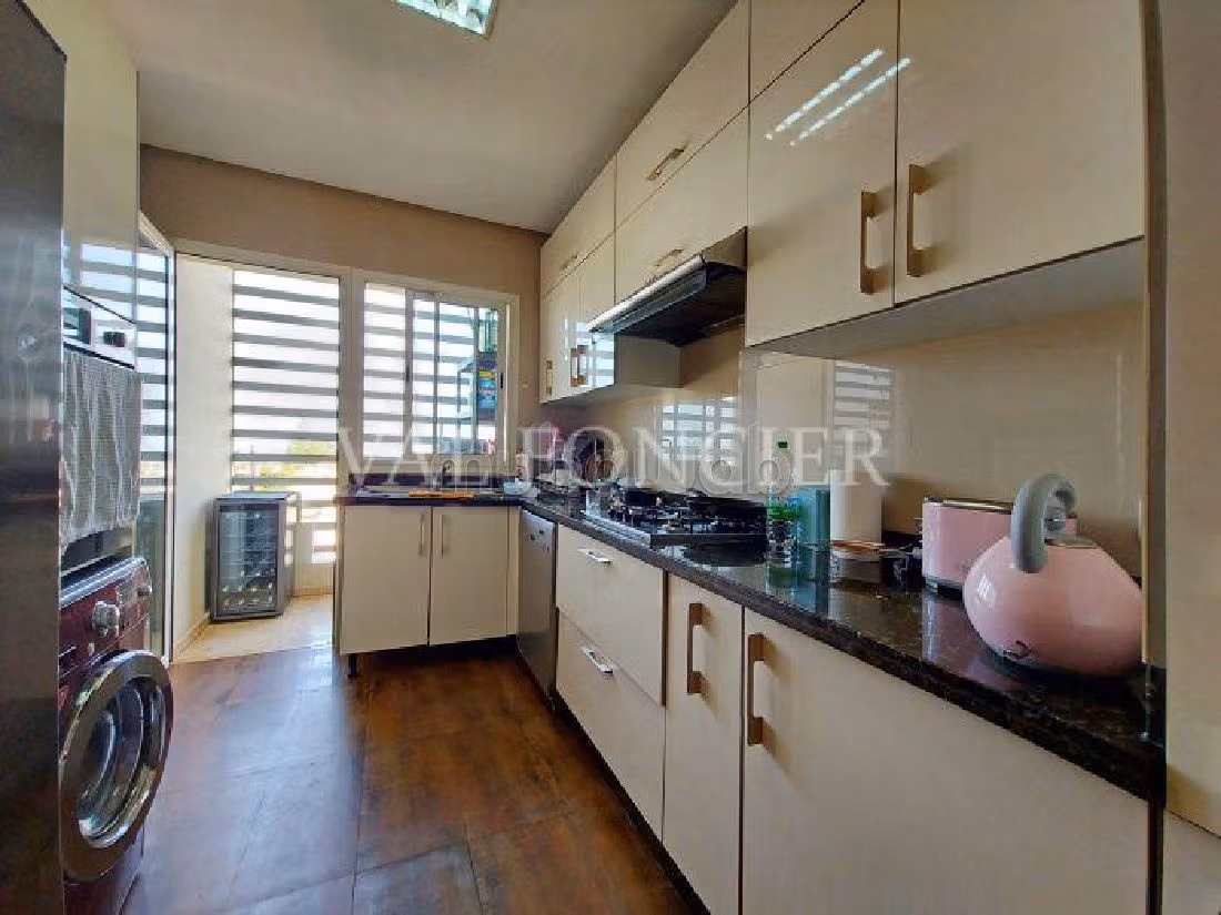 Sublime appartement 3chambres avec terrasse et vue mer en location à Ain Diab