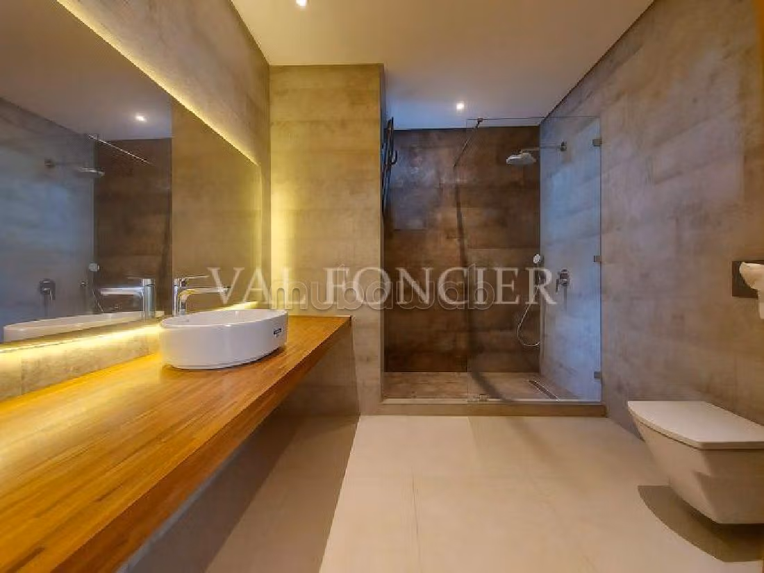 Nu huren: villa's en luxe woningen in Anfa Supérieur. Oppervlakte 750 m². Garage en terras