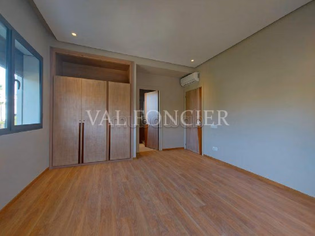 Nu huren: villa's en luxe woningen in Anfa Supérieur. Oppervlakte 750 m². Garage en terras