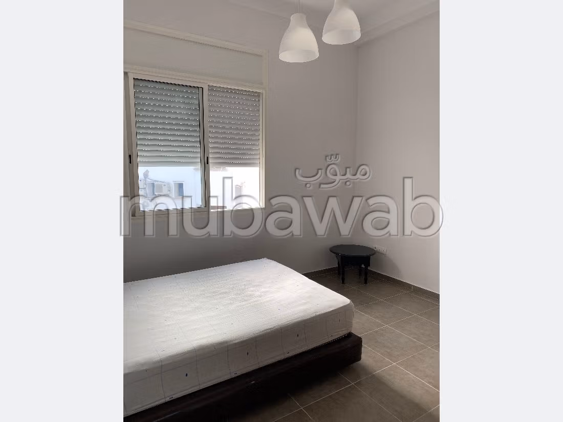 Flat for rent in Hassan - Centre Ville. Area 68 m². Cellar.