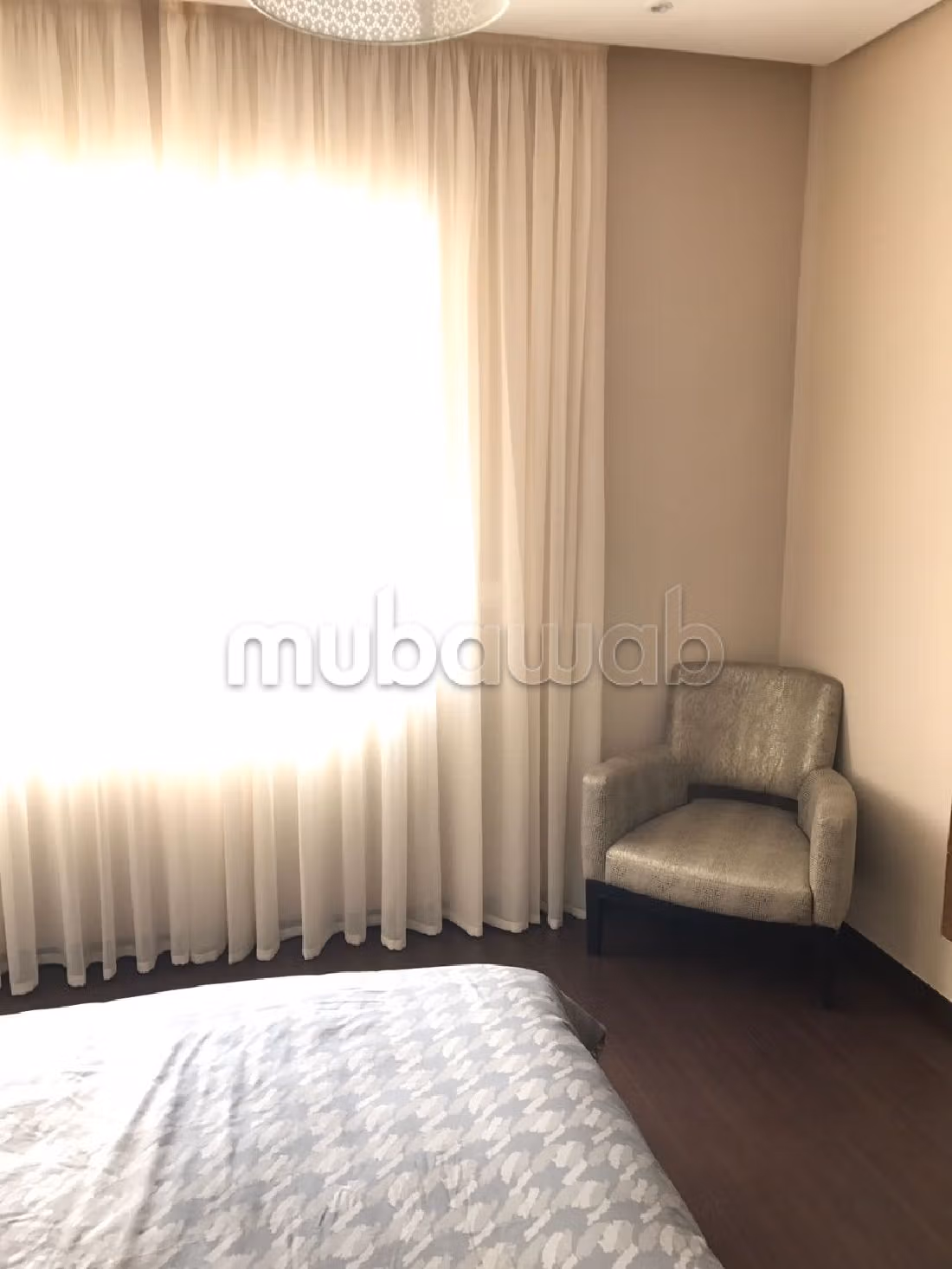 شقق للكراء ب ريفييرا. 7 قطع مريحة. نوافذ مع زجاج مزدوج وباب آمن